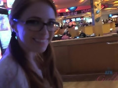 Amateur, Cuarto de baño, Vestido, Novia, Gafas, Tacones, Coleta, Pov