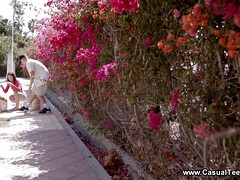 Incroyable, Sucer une bite, Brunette brune, Érotique, Européenne, Seins naturels, Chevaucher, Adolescente