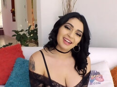 Culo, Lamer culo, Entrevista, Chica, Culo grande, Tetas grandes, Latina, Tatuaje