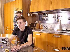 Mamada, Madura, Hd, Maduro, Madres para coger, Cabello corto, Medias largas, Tetas