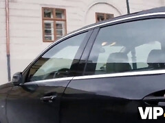 18, フェラチオ, 結婚, 浮気する, お金, 現実, ヤリマン, 結婚式