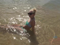 Amateur, Bikini, Blonde, Orgasme, Culottes ou slips, Petite femme, Chatte, Vibromasseur