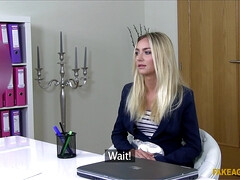 Blond, Hondjeshouding, Handbeurt, Hardcore, Huisgemaakt, Masturbatie, Kantoor, Gezichtspunt