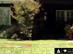 Grosser arsch, Spermaladung, Schwanz, Fingern, Öl, Muschi, Jungendliche (18+), Titten