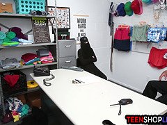 Grote lul, Blond, Pijpbeurt, Hardcore, Hd, Kantoor, Schreeuwen, Tiener