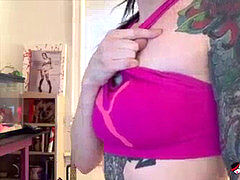 Amateur, Fait maison, Masturbation, Réalité, Rasée, Maigrichonne, Tatouage