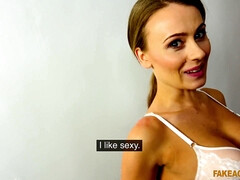 Audition, Grosse bite, Sucer une bite, Britannique, Hard, Pov, Réalité