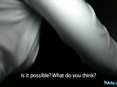 Kont, Pijpbeurt, Rondborstig, Buiten, Gezichtspunt, Openbaar, Tieten likken, Vrouw