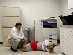 Lieveling, Grote kont, Blond, Gebondenheid, Rondborstig, Fetisj, Hd, Moeder die ik wil neuken