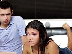 Éjaculation interne, Éjaculer dans la bouche, Tir de sperme, Famille, Branlette thaïlandaise, Hard, Hd, Soeurs