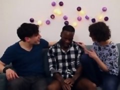 Bisexual, Morena, Interracial, Trio