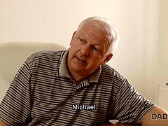 Brunette brune, Attrapée, Papa, Hd, Léchez, Masturbation, Chatte, Rasée