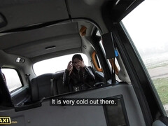 Tussi, Grosse titten, Vollbusig, Lecken, Milf, Pov, Öffentlich, Titten