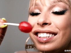 Carmen Caliente's Guide to Sloppy Blowjobs