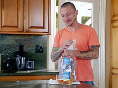 Grosse bite, Sucer une bite, Brunette brune, Chatte, Pute