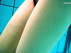 Arsch, Grosser arsch, Grosse titten, Tschechisch, Im freien, Jungendliche (18+), Eng, Unter wasser