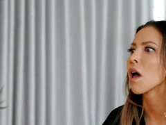 Anaal, Laarzen, Fetisj, Hakken, Zoenen, Vrijster, Tatoeage, Tieten likken