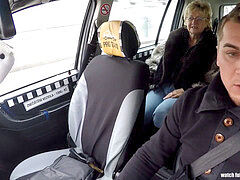 Leie, Blasen, Auto, Fingern, Reif, Orgasmus, Im freien, Spanner