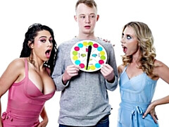 18 летние, Большая жопа, Большой член, Большие сиськи, Минет, Собачьи, Две девушки, Тощие