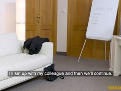 Amateur, En levrette, Branlette thaïlandaise, Bureau, Pov, Chatte