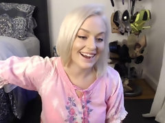 Kont, Grote kont, Rondborstig, Masturbatie, Tieten likken, Speelgoed, Nat, Vrouw