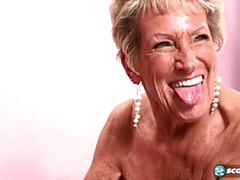 18 jahre, Schlafzimmer, Grosser schwanz, Blasen, Handjob, Lecken, Masturbation, Reif