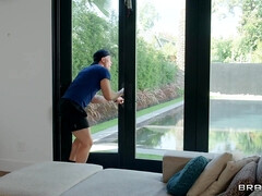 Grote mammen, Kreng, Blond, Rondborstig, Hd, Pornster, Tatoeage, Tieten likken