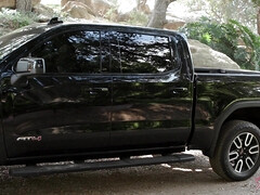 Braunhaarige, Vollbusig, Auto, Hardcore, Natürlichen titten, Piercing, Muschi, Titten