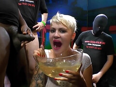 Семяизвержение, Смазливые, Глубокая глотка, Сперма на лице, Немки, Хд, Милф, Писсинг