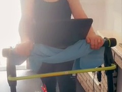 In den arsch, Grosse titten, Blasen, Handjob, Masturbation, Milf, Rumänisch, Titten