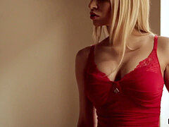 Clean-shaved, cootchies, trimmed pussy