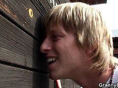 Blondine, Blasen, Geile alte tussi, Kehlenfick, Masturbation, Reif, Mutti, Stiefmutter