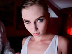 Cul, Sucer une bite, En levrette, Doigter, Rasée, Maigrichonne, Adolescente, Nénés