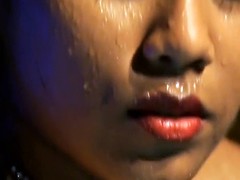 Bruinharig, Indisch, Moeder die ik wil neuken