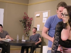 Anal, Cul, Beauté, Brunette brune, Collège université, Double pénétration, Mère que j'aimerais baiser, Mouillée