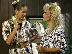 Tussi, Grosse titten, Blondine, Blasen, Spermaladung, Hardcore, Titten, Vintage