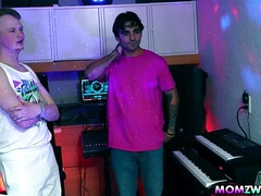 Grosse bite, Noire, Queue, Groupe, Hard, Léchez, Mature, Belle mère