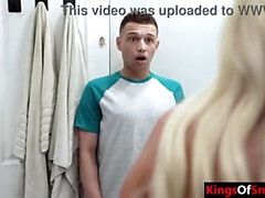 Blond, Pijpbeurt, Gezin, Moeder die ik wil neuken, Moeder, Zoon, Stiefmoeder, Taboe