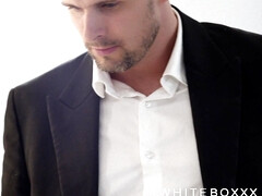 Amarrada, Morena, Europeo, Sexo duro, Coño, Ruso, Juguetes, Vibrador