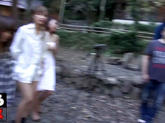 Asiatisch, Arsch, Blasen, Verrückt, Nackt, Im freien, Muschi, Jungendliche (18+)