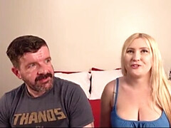 Grosse bite, Blonde, Sucer une bite, Plantureuse, Queue, En levrette, Grosse, Nénés