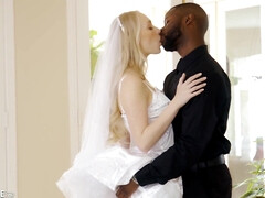 Rubia, Novia, Engañando, Garganta profunda, Estilo perrito, Corridas faciales, Tetas naturales, Boda