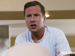 Grosse bite, Blonde, Sucer une bite, Queue, En levrette, Seins naturels, Chatte, Fessée