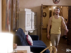 Gros seins, Hard, Mère que j'aimerais baiser, Nue  à poil, Orgasme, Chatte, Plan cul à trois, Nénés