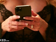 Gros cul, Gros seins, Noire, Sucer une bite, Plantureuse, Hard, Lingerie, Mère que j'aimerais baiser