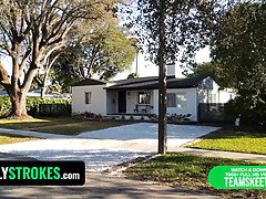 Aziatisch, Sperma shot, Dochter, 1 man 2 vrouwen, Vingeren, Voetbeurt, Hardcore, Trio