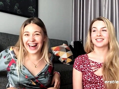 Leie, Blondine, Freundin, Lecken, Natürlichen titten, Muschi, Russisch, Schlampe