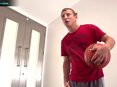 Большая жопа, Большие сиськи, Минет, Брюнетки, Семяизвержение, Огромные размеры, Мамочка, Сиськи