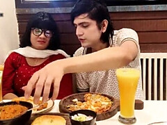 Rondelette, Couple, Tir de sperme, Queue, Nourriture, Hard, Hd, Indienne