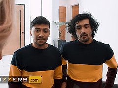 お尻, フェラチオ, チン, バック, 淫乱熟女, 馬乗り, 剃毛, 三人